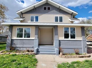 508 W 4th St, Yankton, SD 57078
