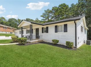 2563 Oak Cir, Ellenwood, GA 30294