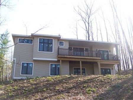 3rd image of 9175 Golf Port Dr