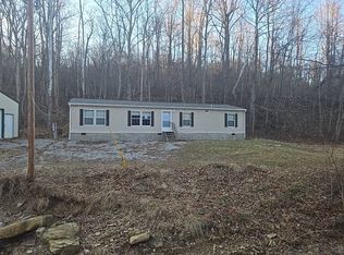 1469 Edgington Rd, South Salem, OH 45681