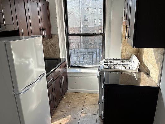 2nd image of 40 Sherman Ave #405