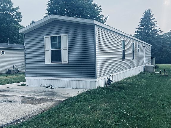 2nd image of 12952 Oak Lawn Ln