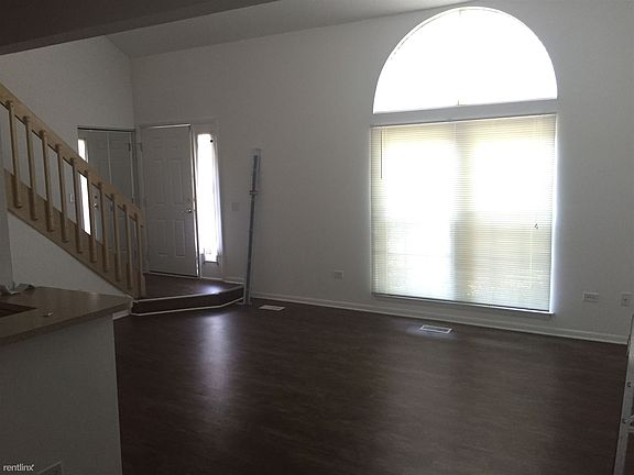 2nd image of 1262 N Knollwood Dr #C19