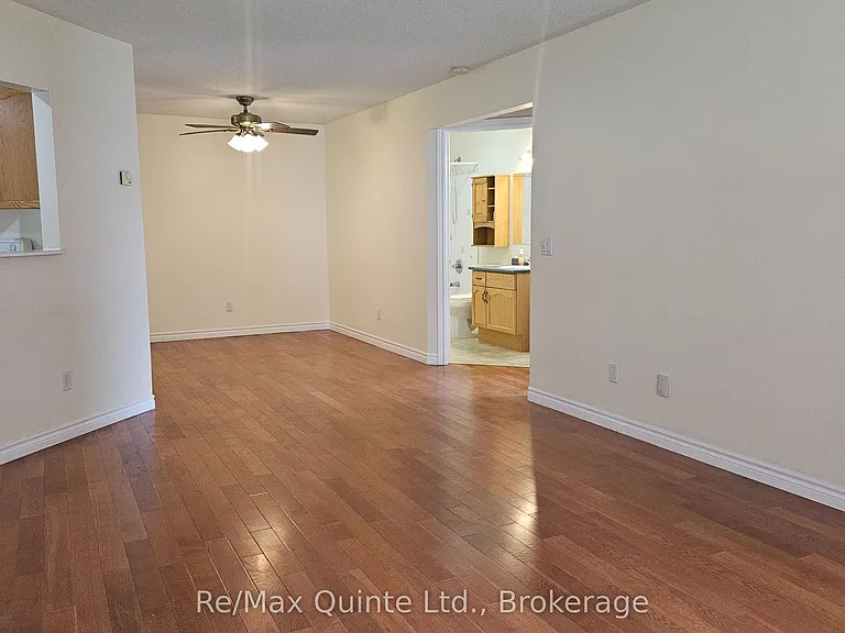 1171 Millwood Ave #4 — Photo 7
