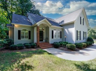 952 Lake Club Dr, Rock Hill, SC 29732