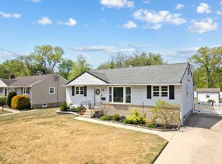 725 W 3rd Ave, Runnemede, NJ 08078
