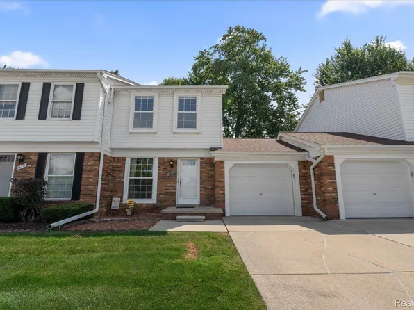 38366 Maple Forest Blvd W #88, Harrison Township, MI 48045