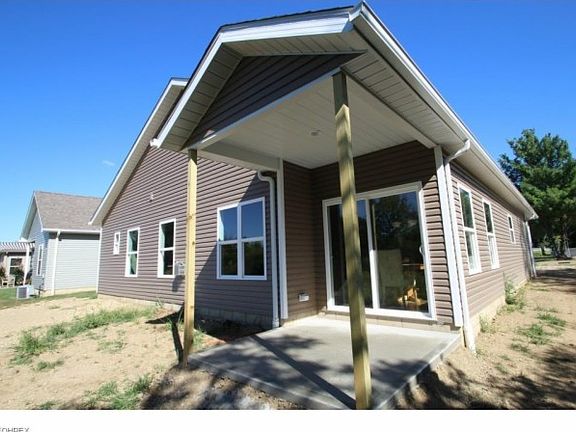 2nd image of 4964 Mandarin Dr