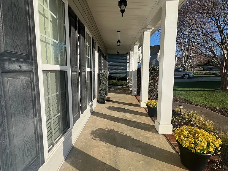 127 Tilton Dr — Photo 13