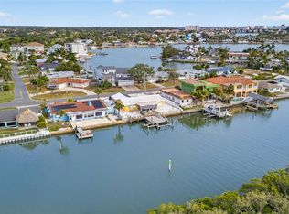 1421 Sea Gull Dr S, Saint Petersburg, FL 33707