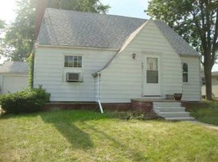 407 N Defiance St, Stryker, OH 43557