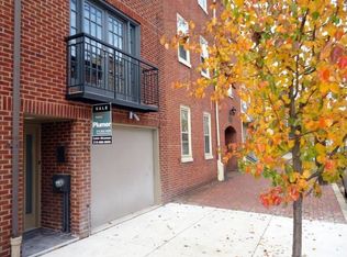 774 S Front St, Philadelphia, PA 19147