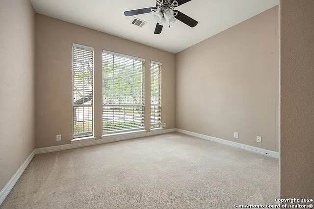 410 Cadence Hl — Photo 3