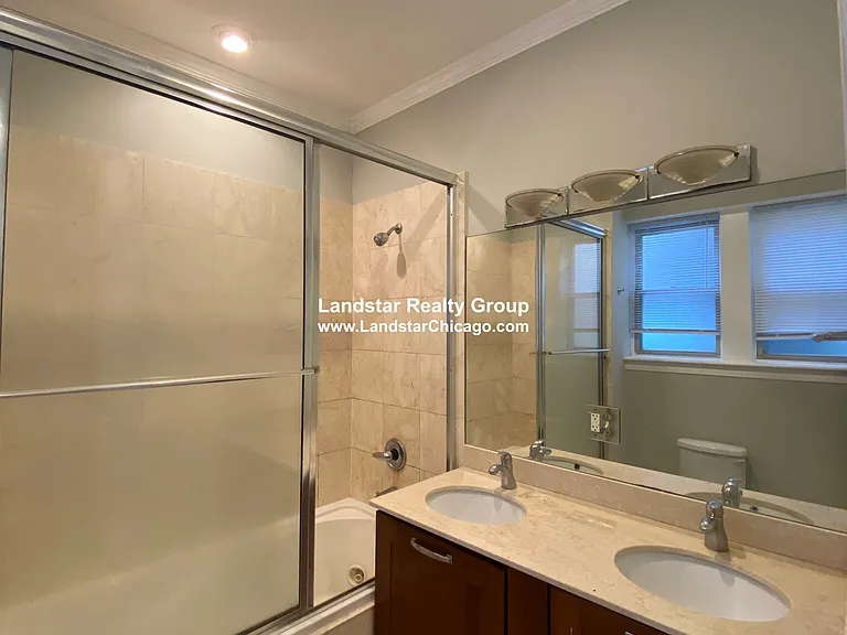 2242 W Morse Ave #G — Photo 9