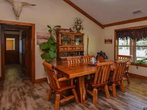 4th image of 1255 County Road 1112