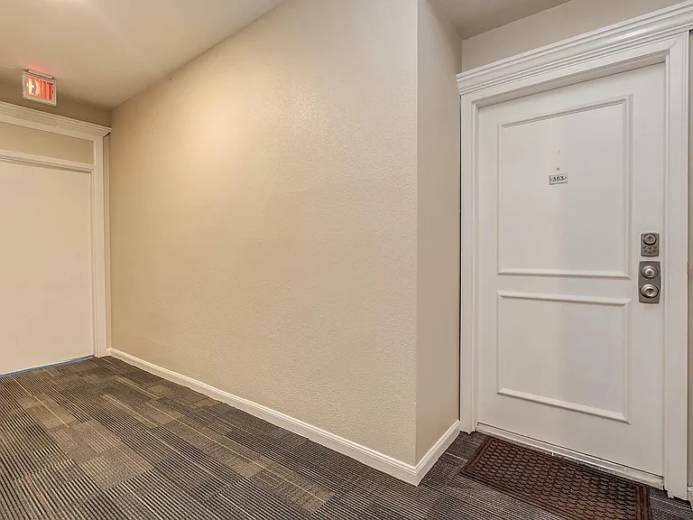 2425 Underwood St #353 — Photo 2