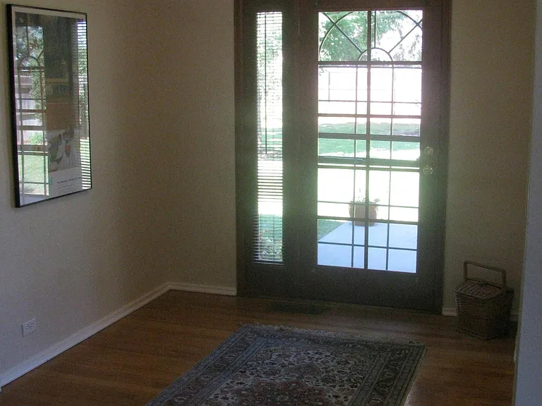 1221 Jasmine St — Photo 11