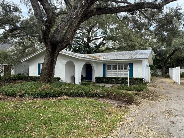 4631 W Leona St, Tampa, FL 33629