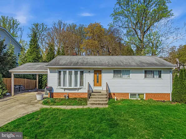 301 Patrick St SW, Vienna, VA 22180