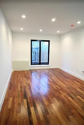 Rented by Extreme Homes Management | media 4