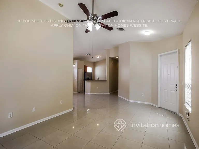 2150 NE 37th Rd — Photo 3