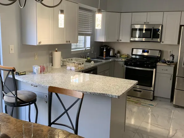 (undisclosed Address), Lorton, VA 22079