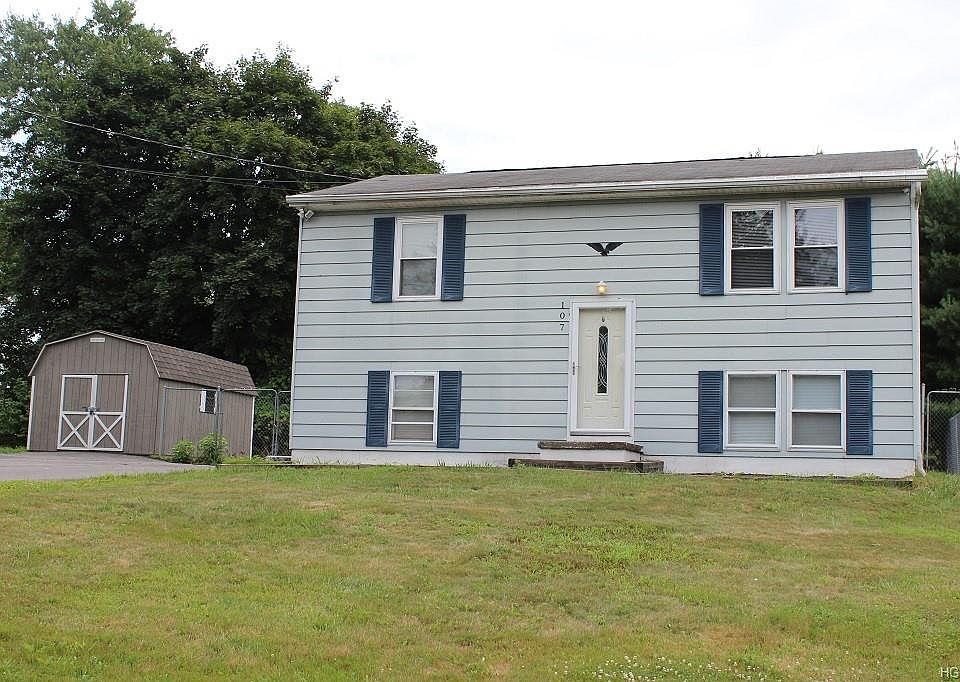 1st image of 107 Parkview St S