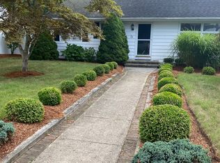 25 Fenwood Rd, Old Saybrook, CT 06475