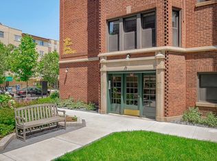 527 W Aldine Ave #531-1E, Chicago, IL 60657