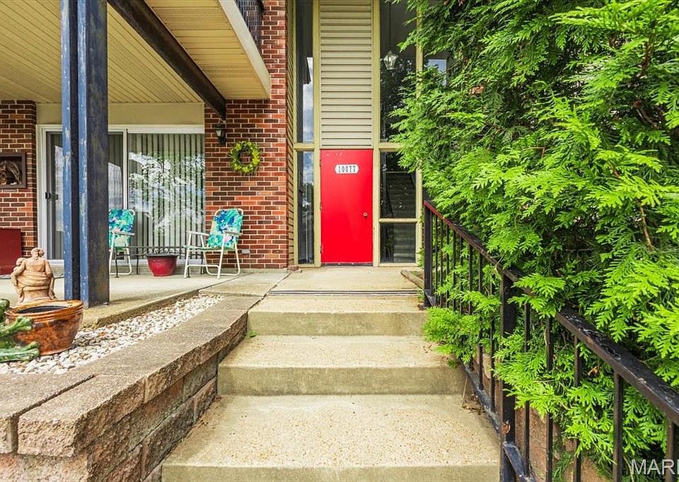1st image of 10077 N Bunker Hill Dr #F