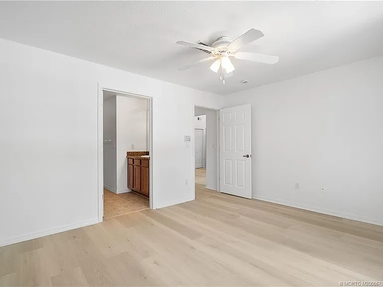 1575 SE Pomeroy St #8-5 — Photo 14