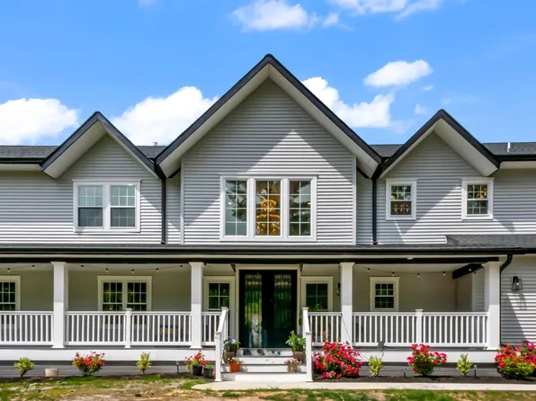 832 Holmdel Road, Holmdel, NJ 07733