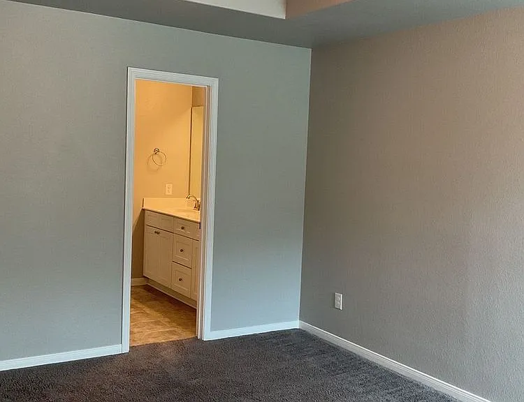 5104 Charles Loop — Photo 15