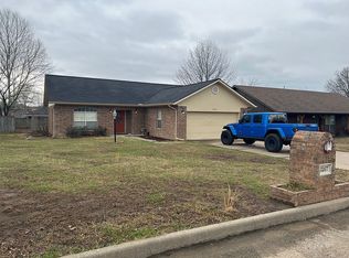 2207 Sycamore St, McAlester, OK 74501