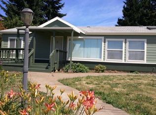 6191 SW Country Club Dr, Corvallis, OR 97333