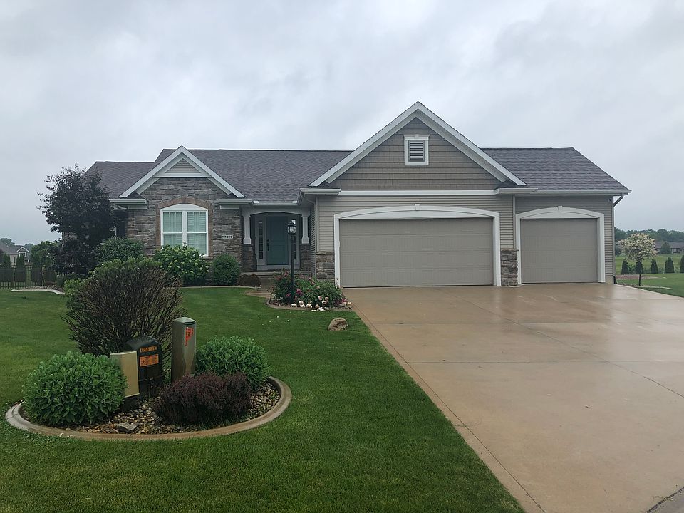 1st image of 57401 Jade Cir