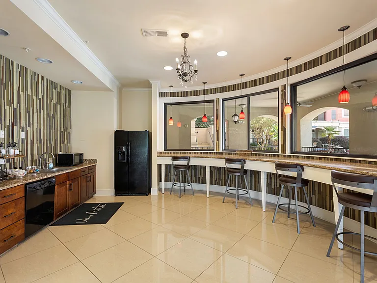 The Villagio — Photo 16