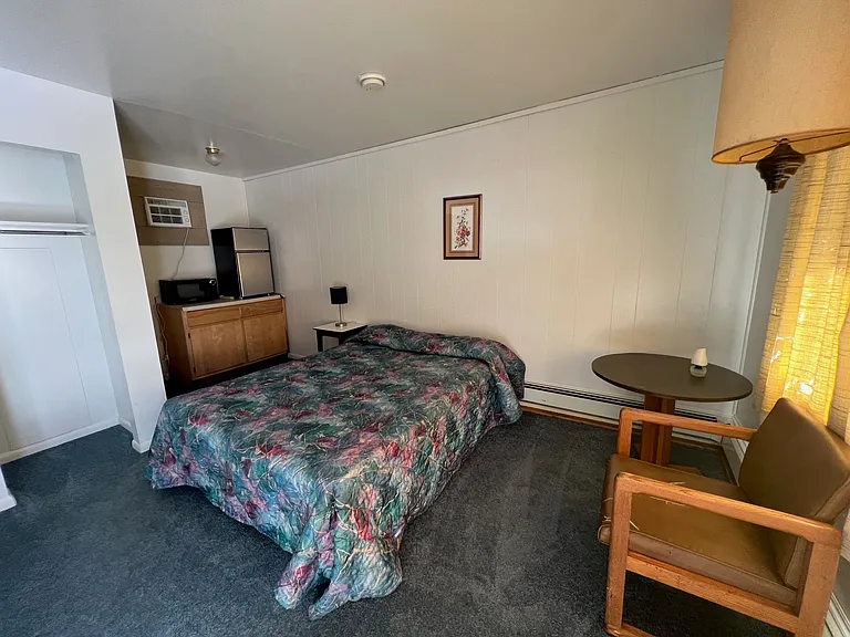 1901 2nd Ave #11 — Photo 5