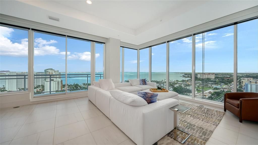 540 N Tamiami Trl #1702, Sarasota, FL - View 4
