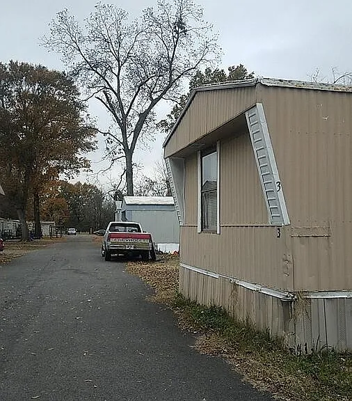 4401 E Broadway St #9 — Photo 36