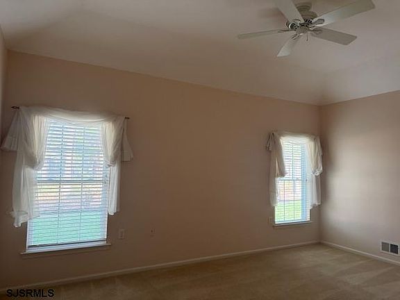 5th image of 39 Poppy Rd