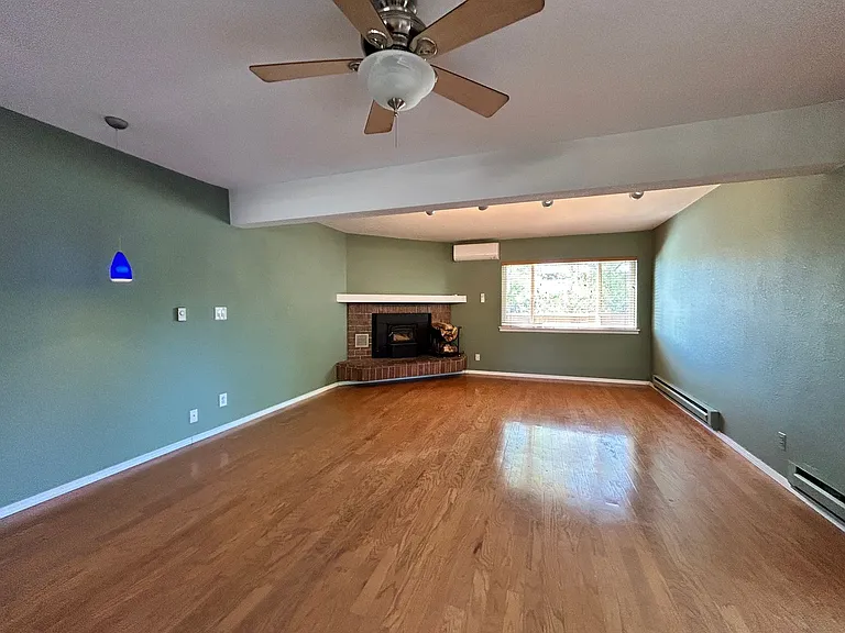 2650 Juniper Ave — Photo 5