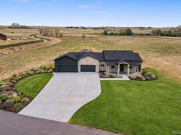 4th image of 4611 Meadow Lark Road