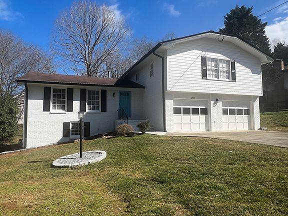 2nd image of 6959 Lockridge Dr #30360