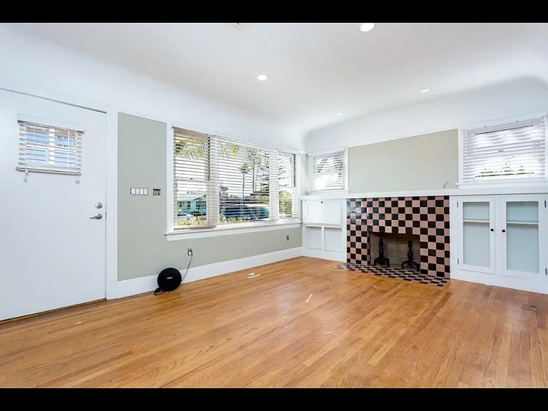 4982 Hawley Blvd #A — Photo 15