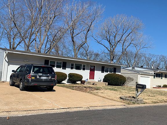 3rd image of 10205 Florinda Dr