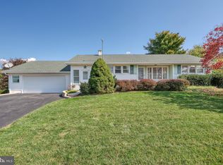 362 N Locust Point Rd, Mechanicsburg, PA 17050