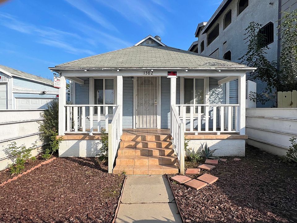 1st image of 1382 Molino Ave #1382