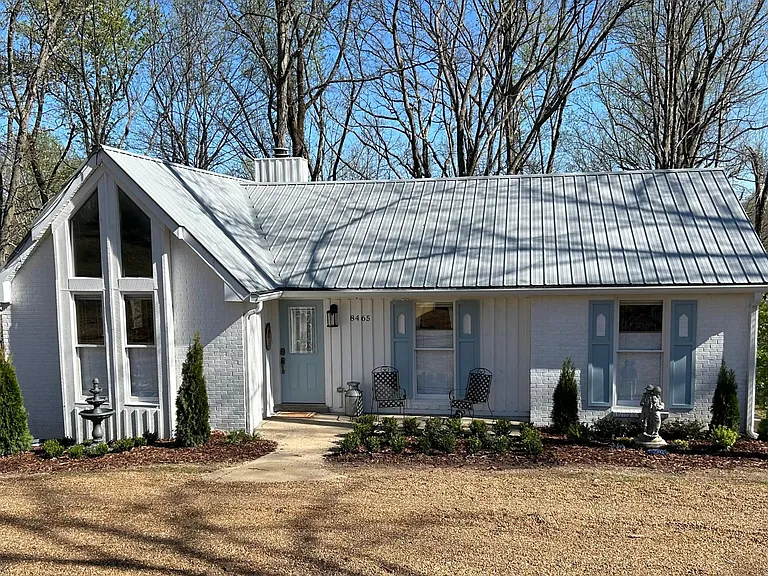 8465 Old Charlotte Pike — Photo 23