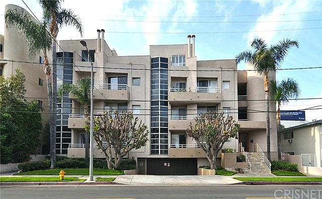 1st image of 4557 Haskell Ave APT 205